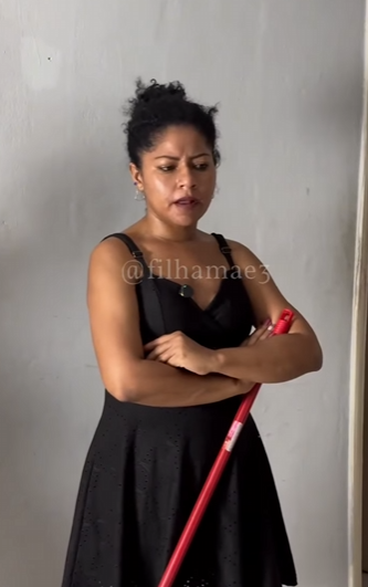 H0406002_Ela estranhou comportamento da enteada olha oque ela descobriu_part2.mp4