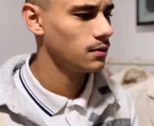 H0110005_Vendedora Humilha Clie_part2.mp4