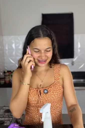 H0902003_Marido desconfia da esposa você não vai acreditar no que aconteceu.._part2.mp4