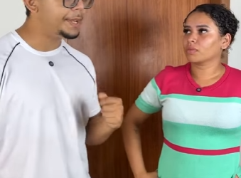 H0902014_Ela tinha emprestado cartão pra irmã olha que ela fez_part2.mp4