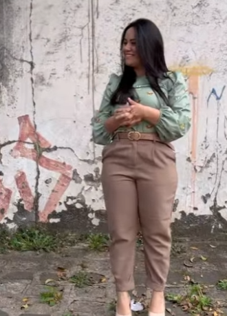 H0215018_Milionário da uma grande lição em mulher interesseira part2.mp4