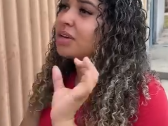 H0214023_Menina salva homem de cair em golpe_part2.mp4