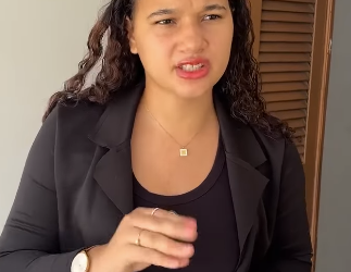 H0214004_Empregada não tinha condições de comprar uma mochila para filho, essa foi atitude da Patroa_part2.mp4