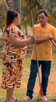 T1118010 Ele estava feliz por demitir os dois funcionários mas não imaginava o que ia acontecer part2