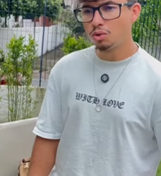 T0605004 Enteada revela que sua madrasta estava traindo seu pai e ele toma atitude Part2