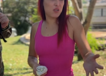 T1316012 Ela levou o bebê da melhor amiga para que o marido não a abandonasse part2