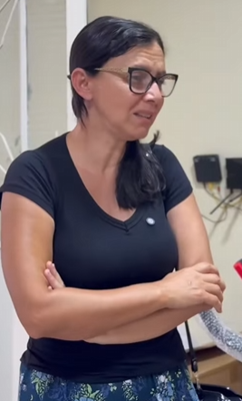 T1118003 Ela não perdeu um marido se livrou de alguém que não entendia que ser part2
