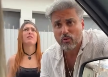 T1301001 Tentou passar pano pra amiga mas no final isso aconteceu part2