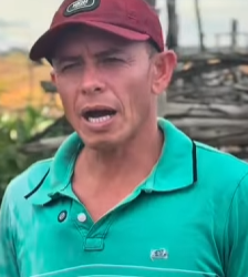 T0717004 Ele Voltou Desempregado e Não Sabia Que a Dona da Fazenda Era a Mulhepart2