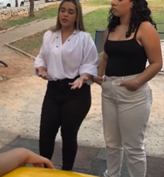 T1301024 Da rua para a Esperança, Graças a uns sapatos feito de sacolas part2