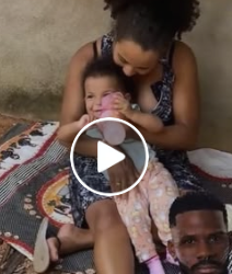 T4011026 Ela foi desprezada por não ter dinheiro para alimentar seu bebê, anos depois recebeu sua recompensa part 2