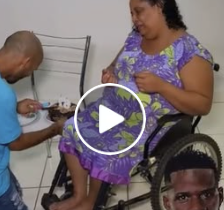 T4011032 Abandonada por 12 irmãos só um faz isso com ela veja no que deu part 2