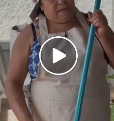 T2206030 Noiva confundiu sua atual sogra com a empregada da casa part2