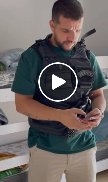 T3300039 Ela estava preparando uma surpresa para seu aniversário, mas ele mostrou quem ele realmente era part2
