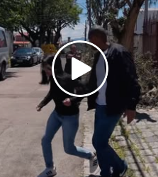 T3300043 Me escondi em um saco de lixo para fugir do meu irmão e olha o que aco part2