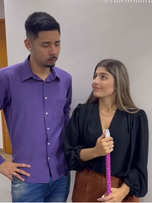 T1716041_Ela nunca imaginou que com uma pizza poderia descobrir a infidelidade do marido_part2