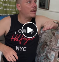 T1301008 Meu marido fingia morar no Estados Unidos enquanto levava uma vida dupla com outra família e foi ass part2