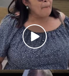 Tem gente que não pede, exige como se fosse dona de tudo T07