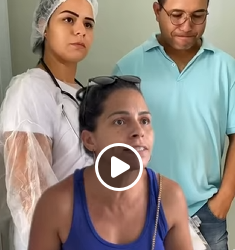 T2206035 Não aceitou ser atendida por causa do roupa do médico