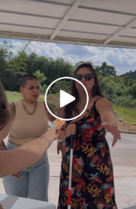 T1711002_Ela usou o dinheiro do seu negócio para ajudar e dar às pessoas sem pensar em si mesmo_part2